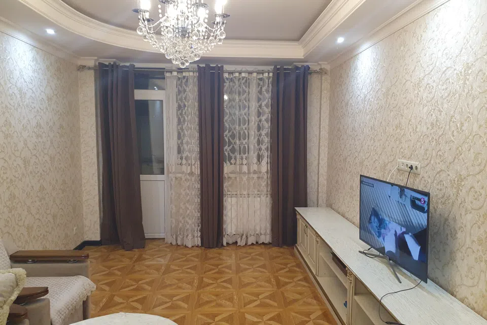 Двухкомнатная квартира с евроремонтом, в 59 метрах от моря 