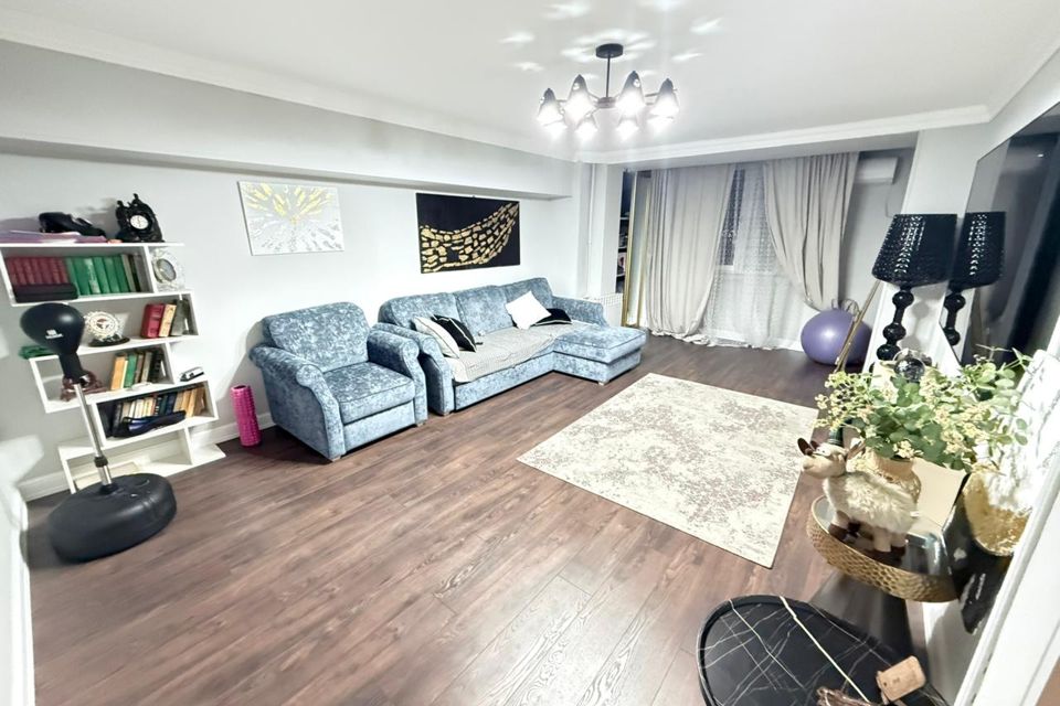 Уютная видовая квартира в самом центре города