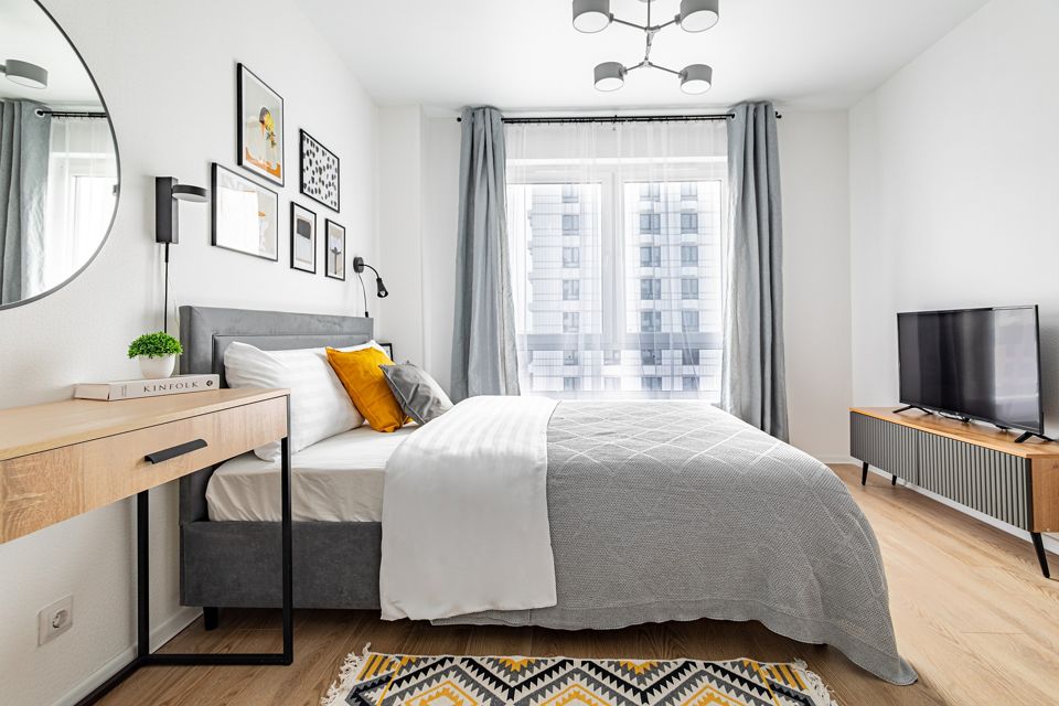 Светлая студия с панорамным видом на Москву