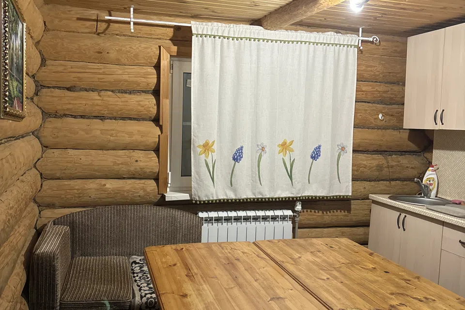 Дом в центре, размещение до 16 человек, 5 комнат, баня.