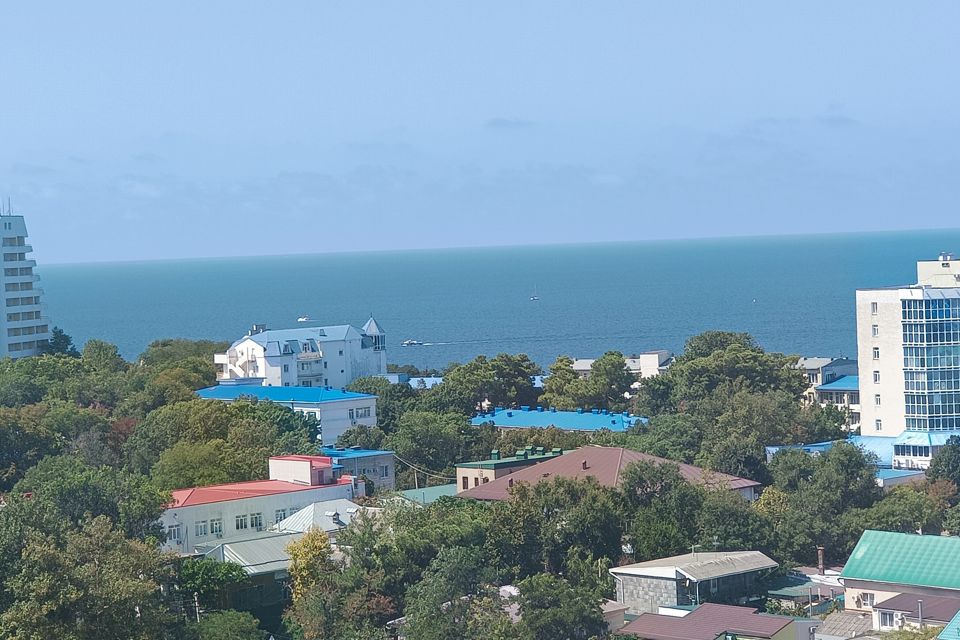 Квартира в центре города с видом на море