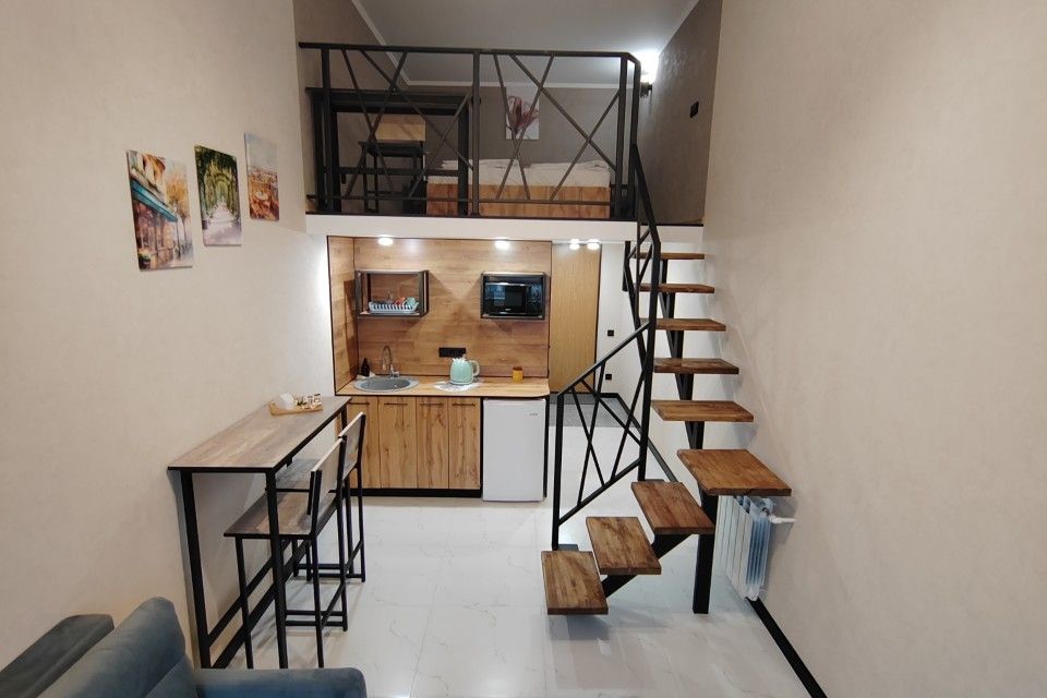 Двухуровневая квартира с современным ремонтом