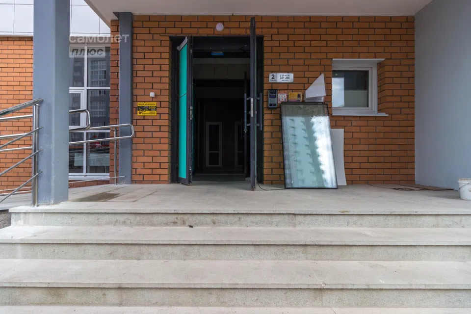 Квартира в 10 минутах от центра с современным ремонтом