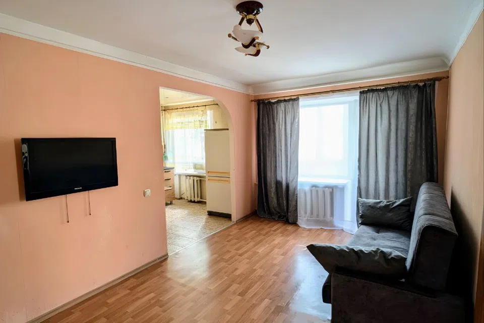 2х комнатная квартира студия в центре 