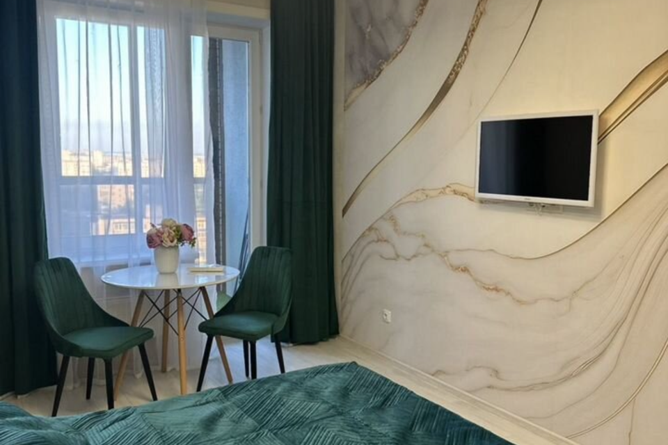 Теплая, чистая студия для комфортного проживания