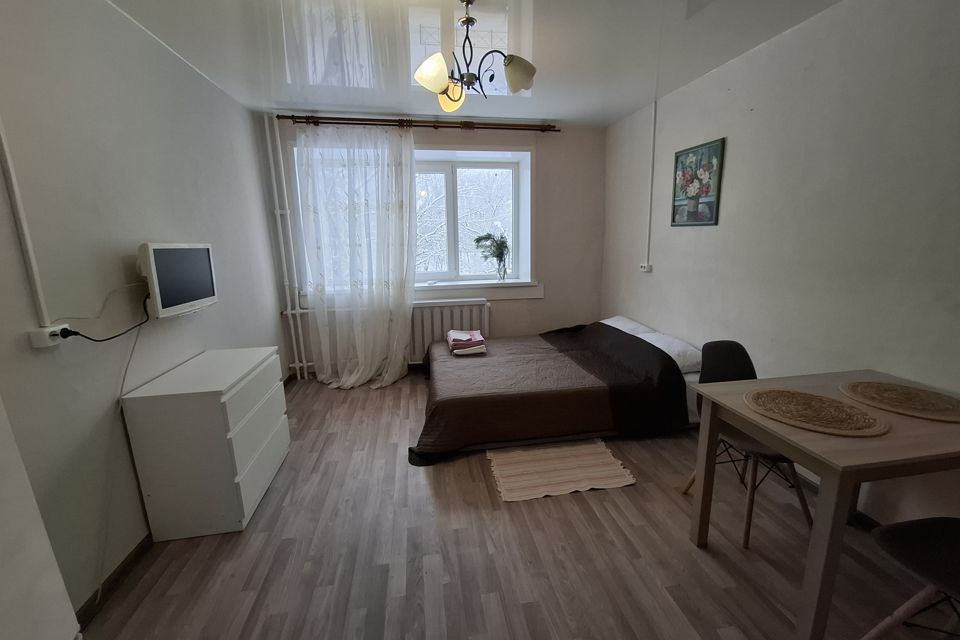 Рядом с Кремлёвским парком