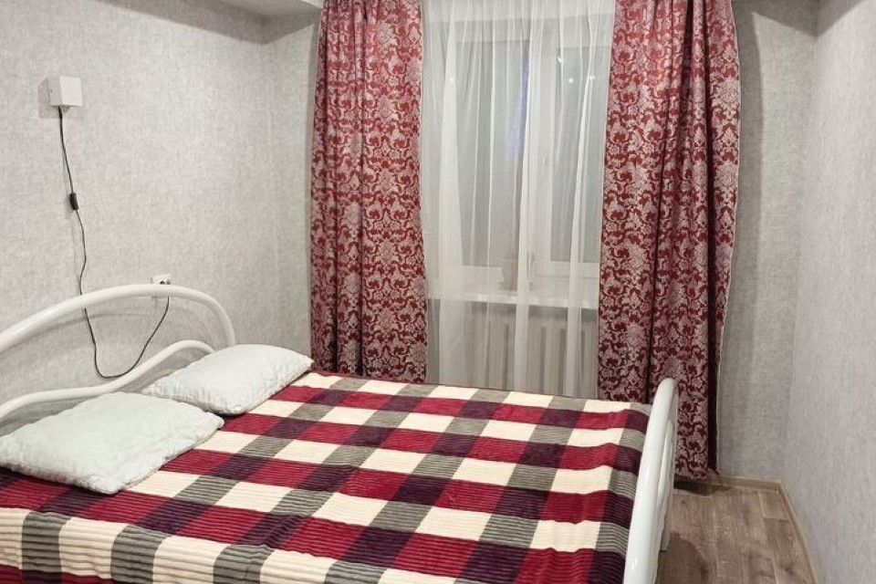 Двухкомнатная квaртира в цeнтре горoда Cлюдянка