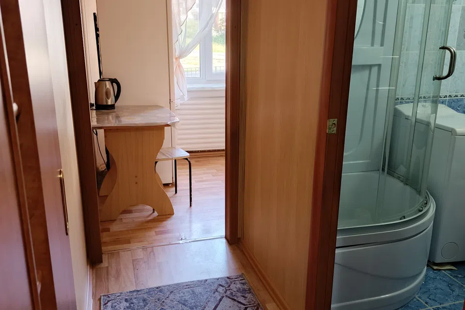 Сдам квартиру Баркова 23