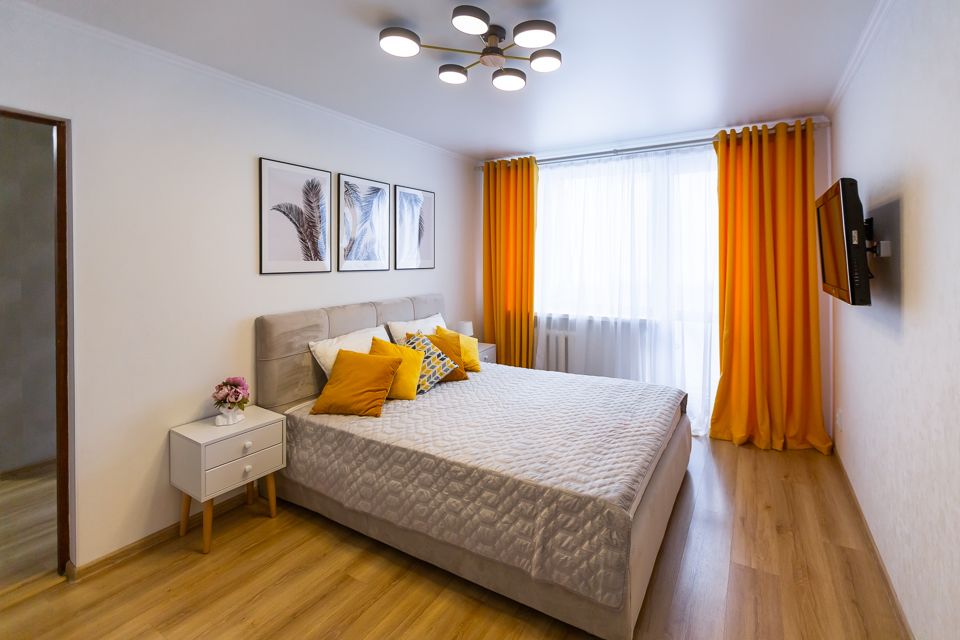 Квартира около острова Канта и Рыбной деревни, Кафедр.собора