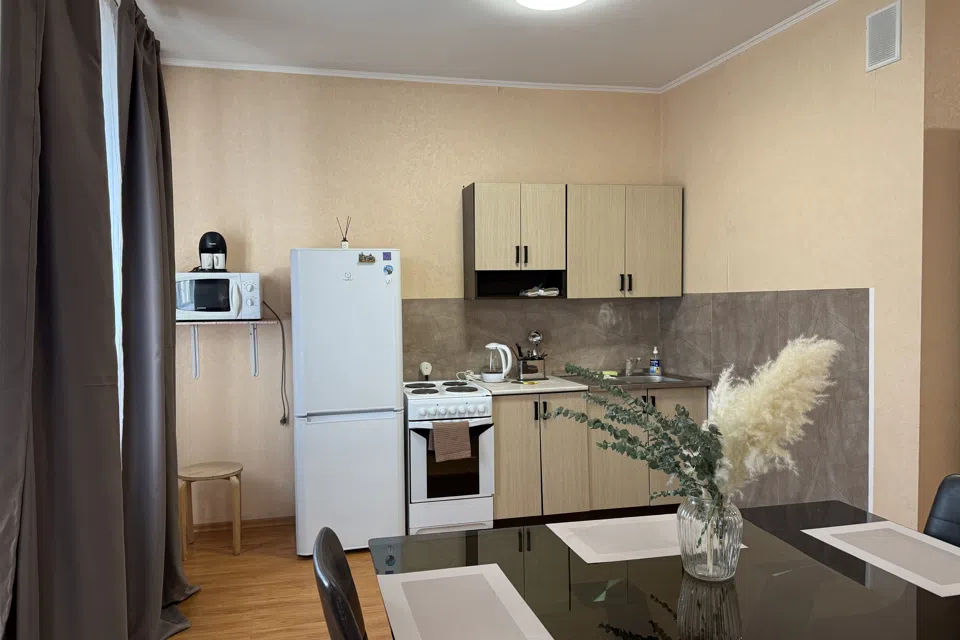 Квартира студия на Областной Больнице 