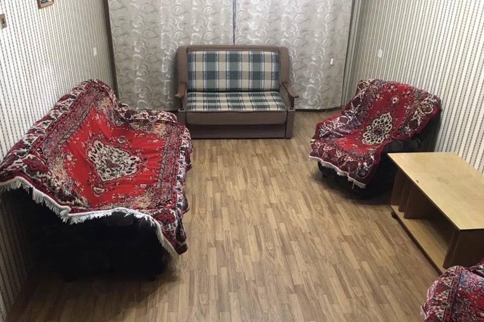 Квартира с видом на красоту горной природы.
