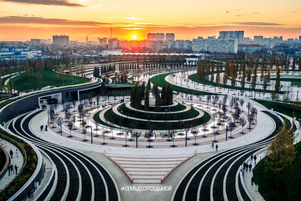 квартира посуточно на Жлобы с видом на стадион