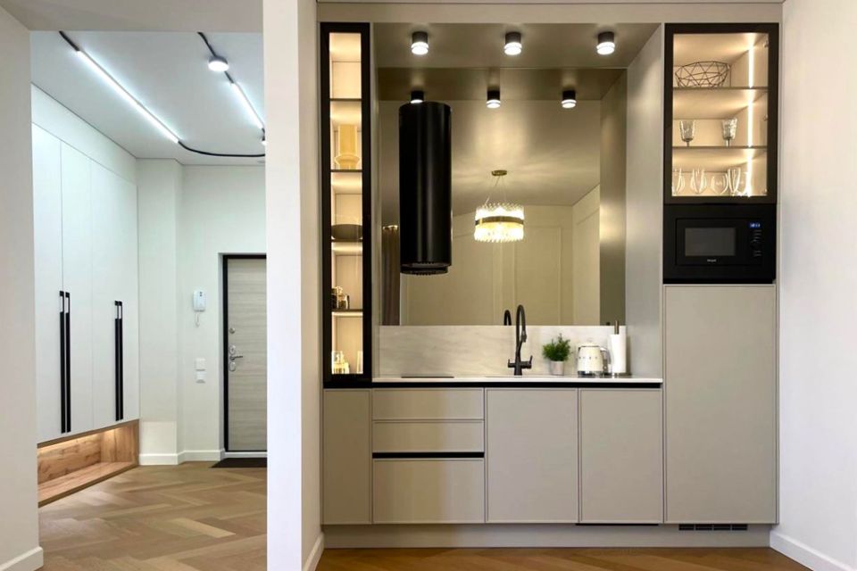 Уютная квартира с панорамными окнами