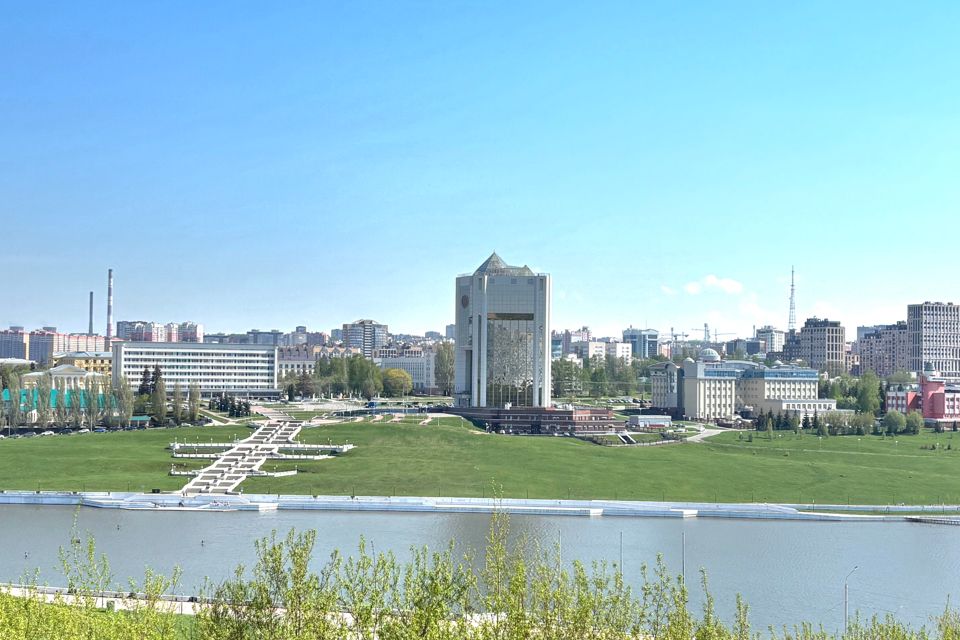 Роскошная 3-к квартира с видом на ЗАЛИВ