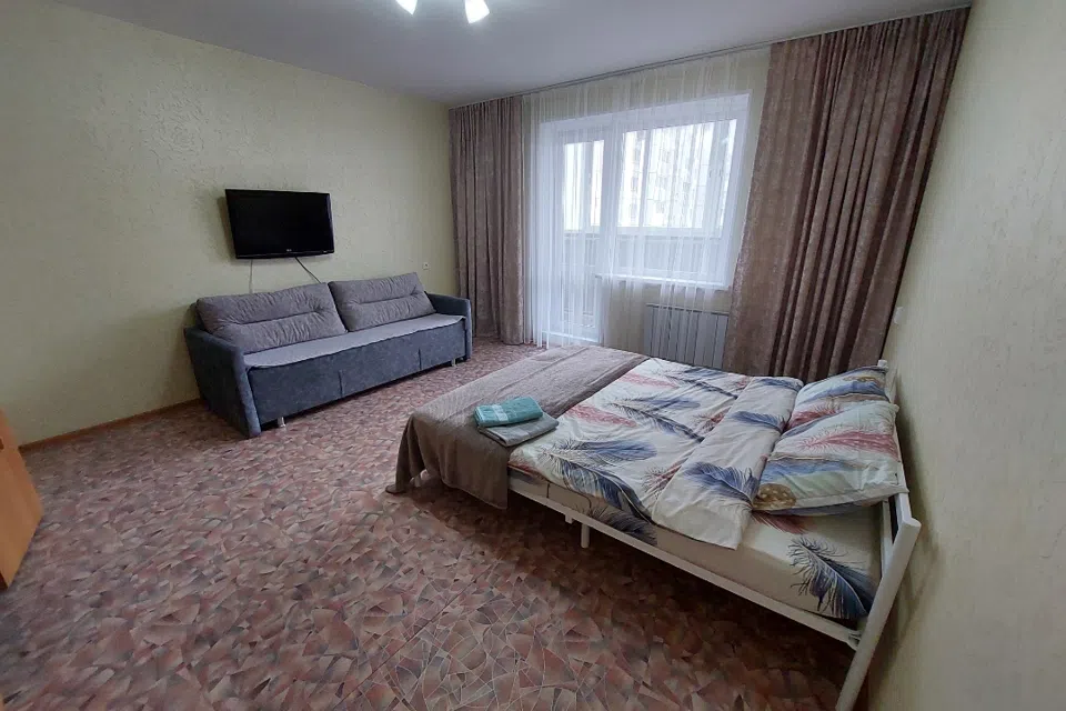 Сдам посуточно 1-к. квартиру 40,5 кв.м.