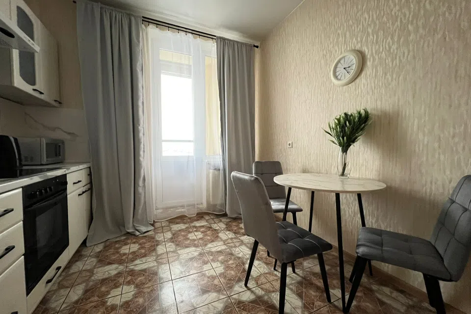 1-к. квартира, 43 кв. м, 2 кровати