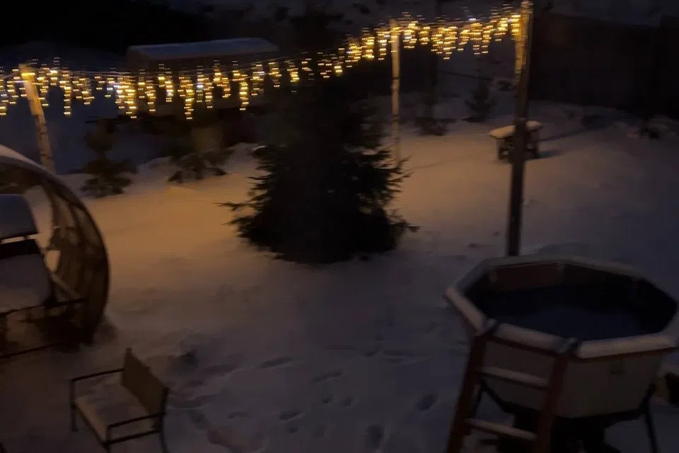 Коттедж два этажа с чаном 
