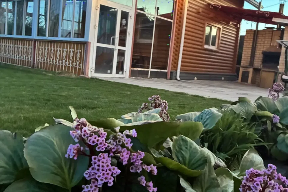 Уютный дом для семейного отдыха с детьми на озере Сугояк. 