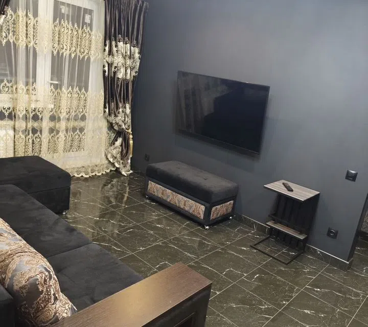 Уютная квартира на Кирова 220