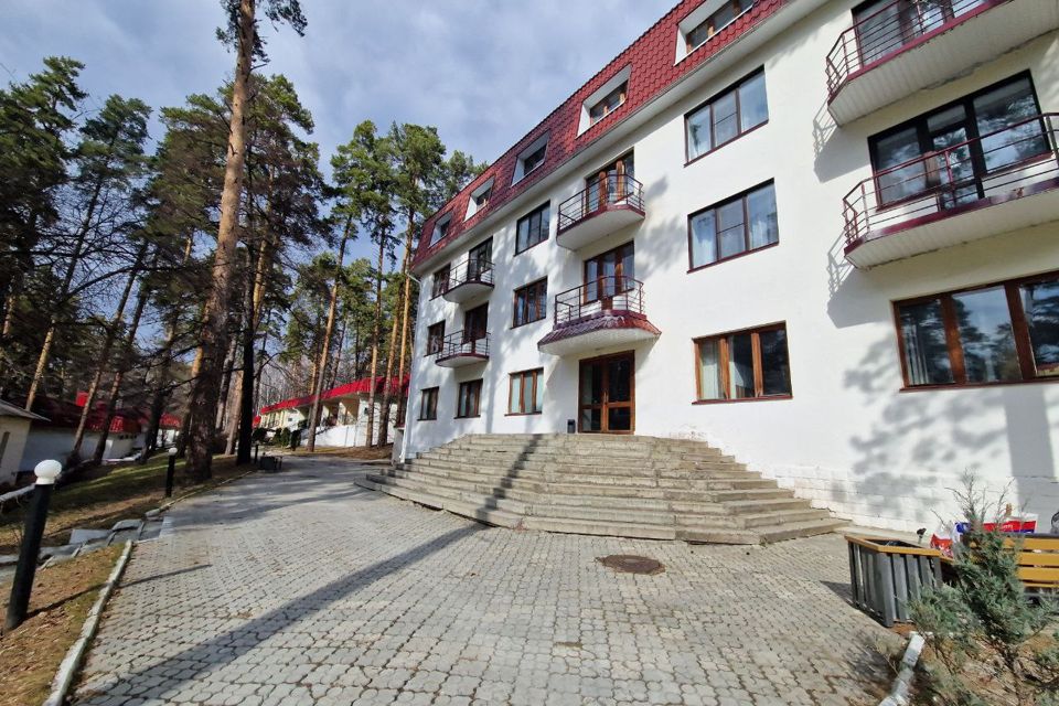 Номер от собственника на базе Уральские Зори оз.Еловое 