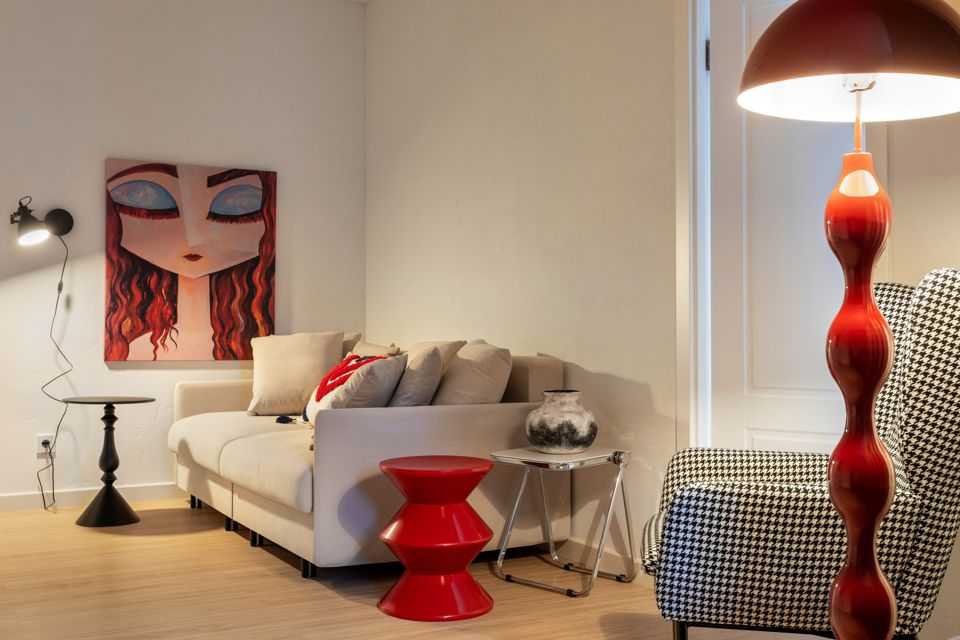 Red poppies - дизайнерская евродвушка в центре Калининграда