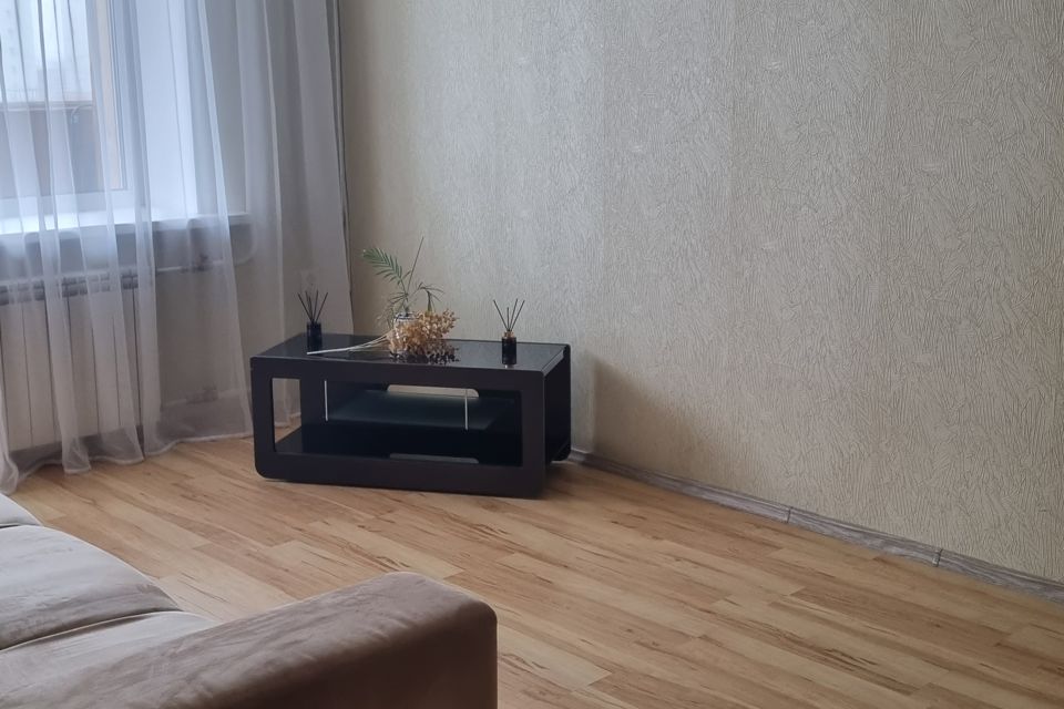 Уютная ,удобная двух комнатная квартира дл


