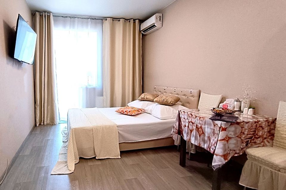 Татьянин Дом на 18-м этаже с видом на город