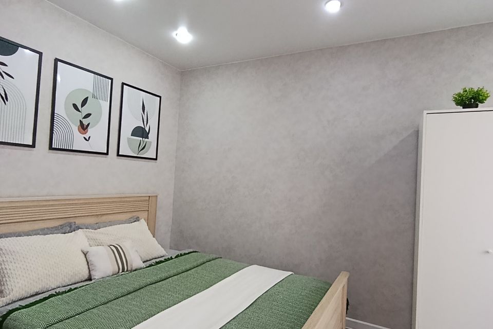 Семейная квартира студия плюс спальня