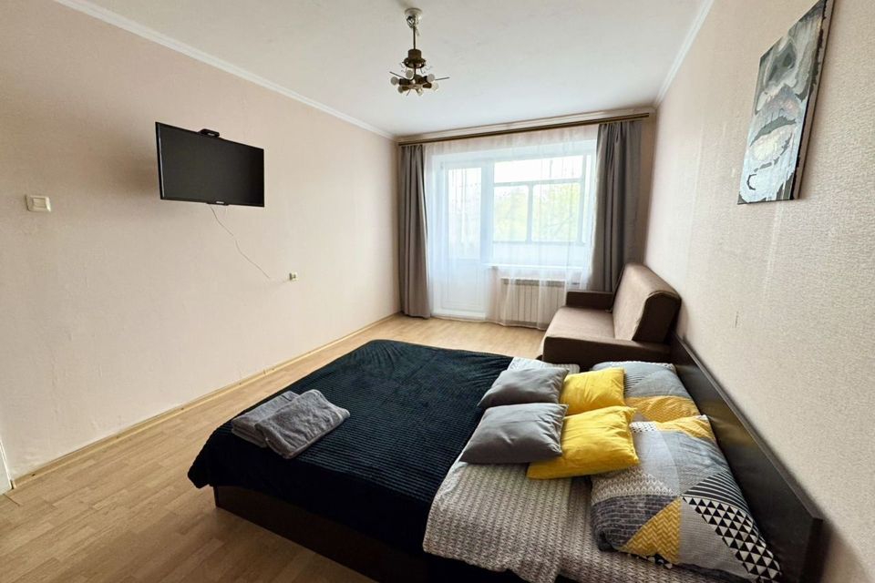 Уютная однокомнатная квартира на первом этаже