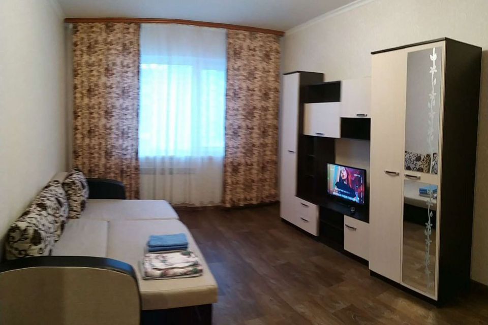 Квартира на Ивана Захарова 12-1