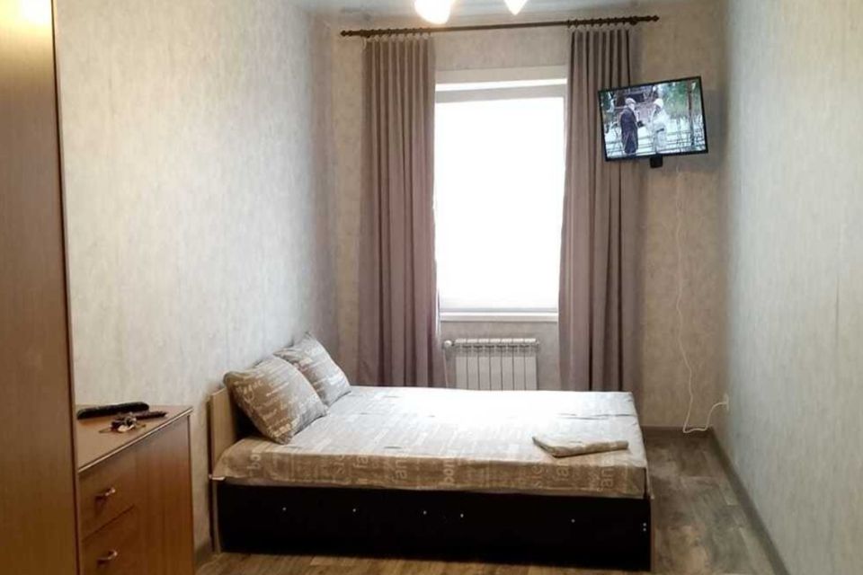 Уютная квартира возле МНТК