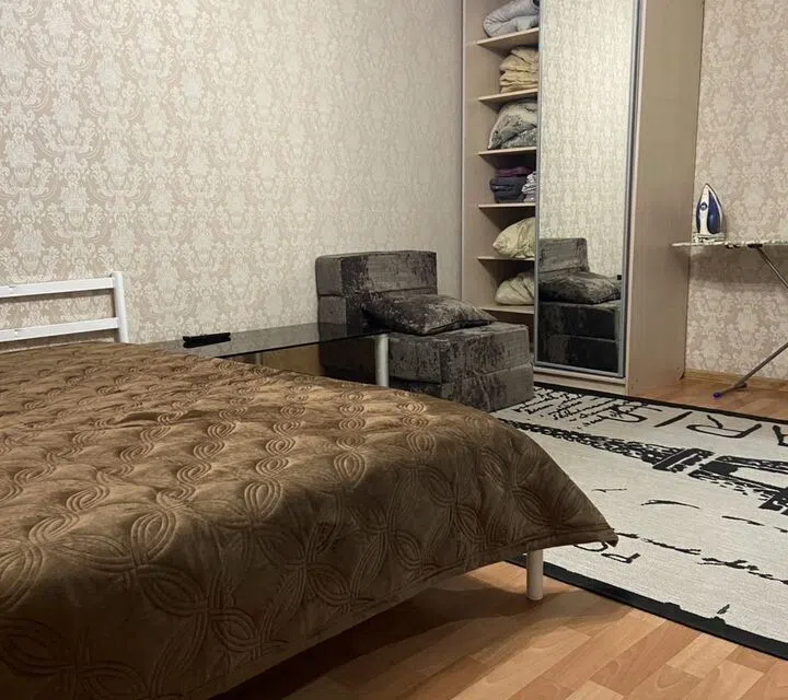 Уютная квартира в 12-м микрорайоне, 14