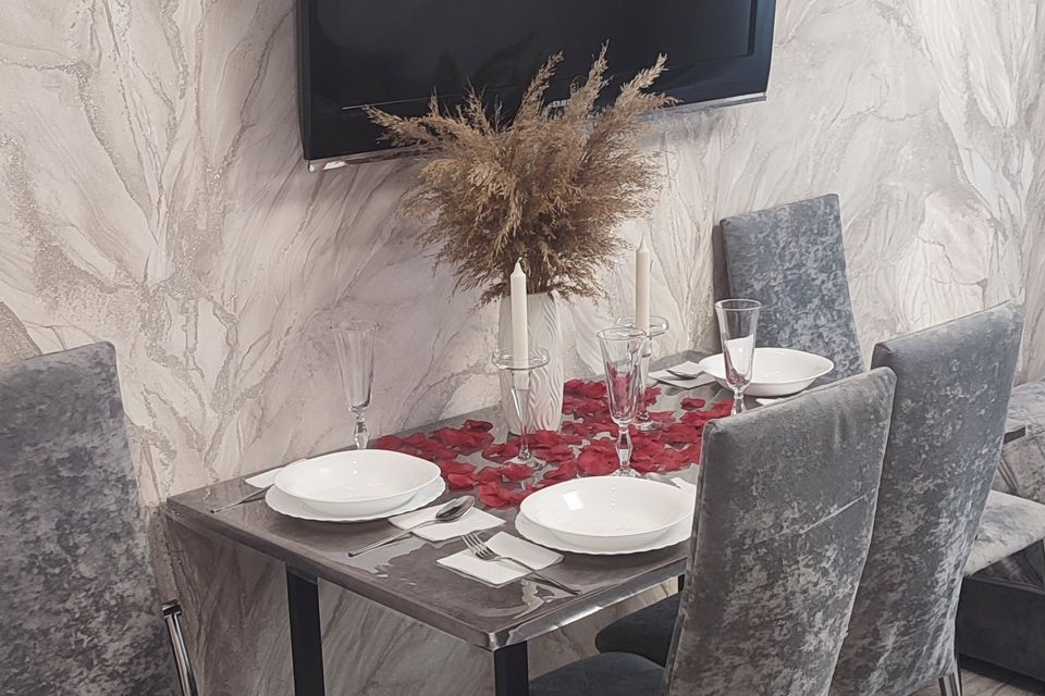 Уютная,чистая,новая квартира в хорошем районе.