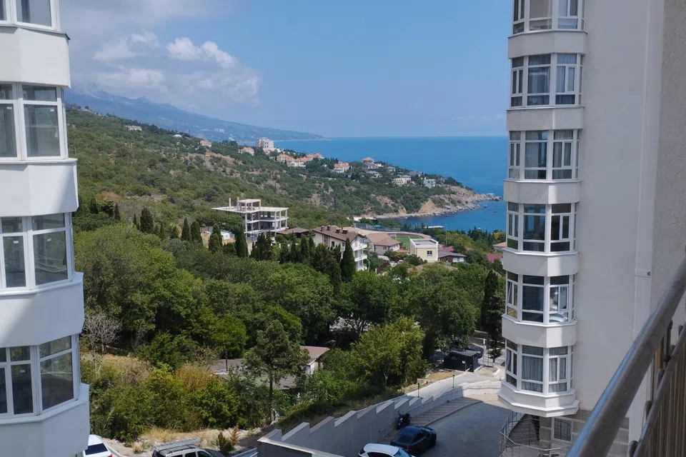 Новая студия около моря.