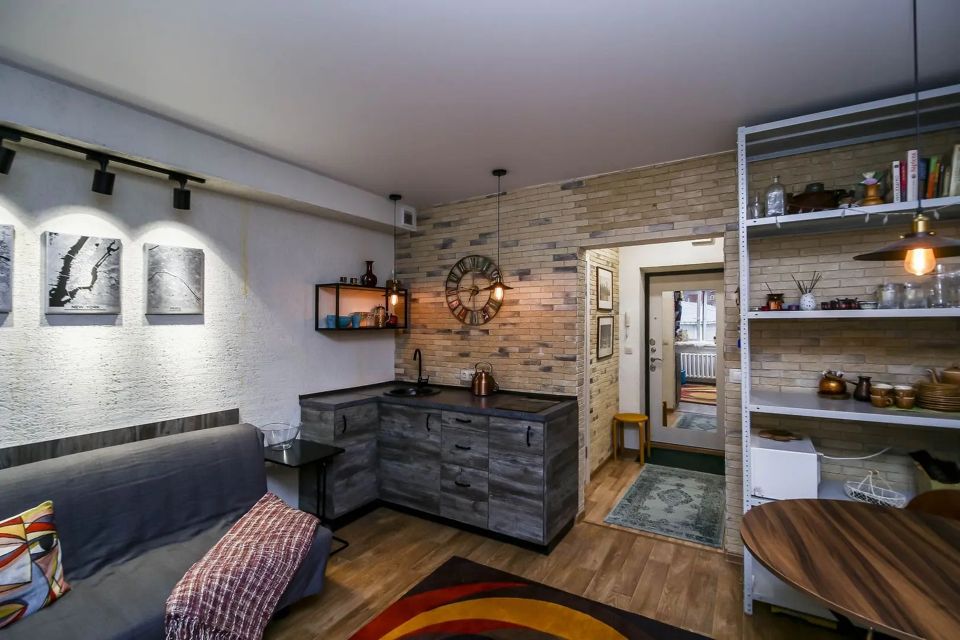 Стильная студия в стиле ЛОФТ в центре города