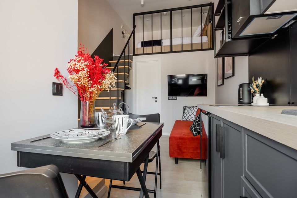 Magic Apart у метро Василеостровская