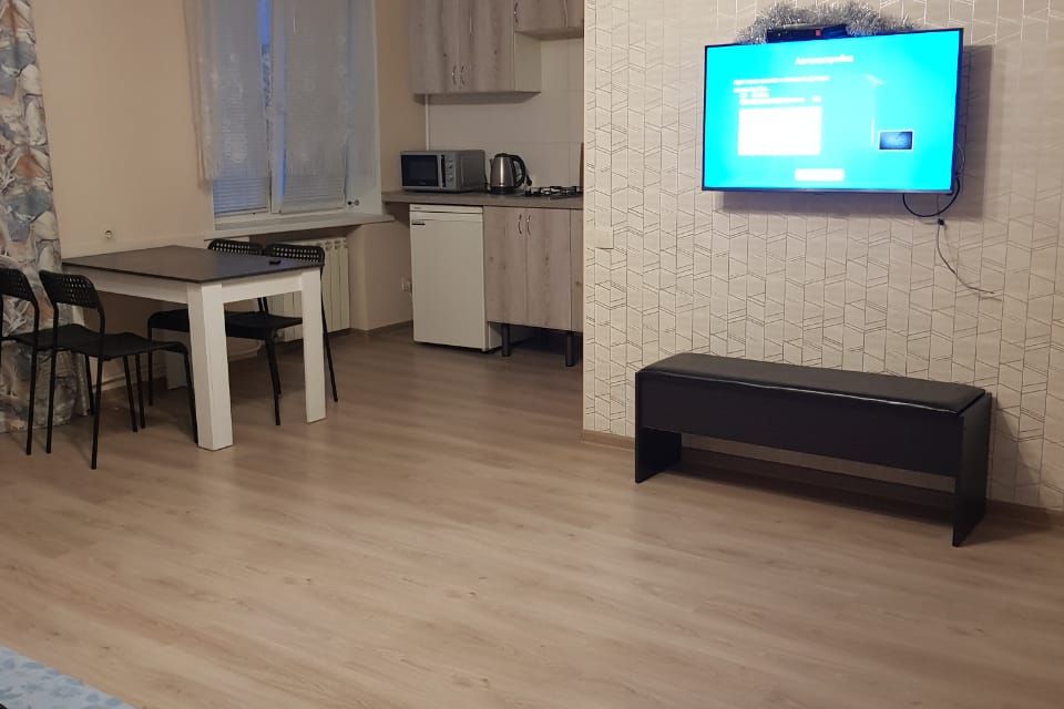 Квартира посуточно,  на часы у Хилтона.