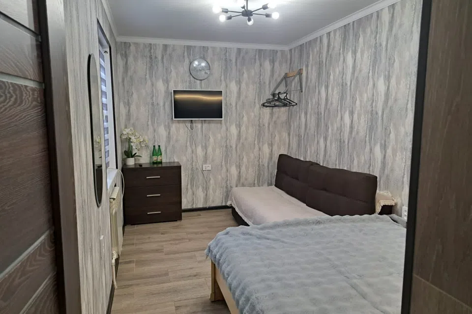 Дом, гостевой дом, клиника ТРИ-З, Ессентуки, посуточно