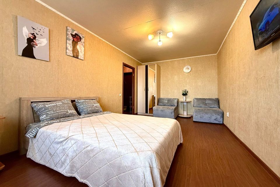 Светлая и уютная квартира в центре города 