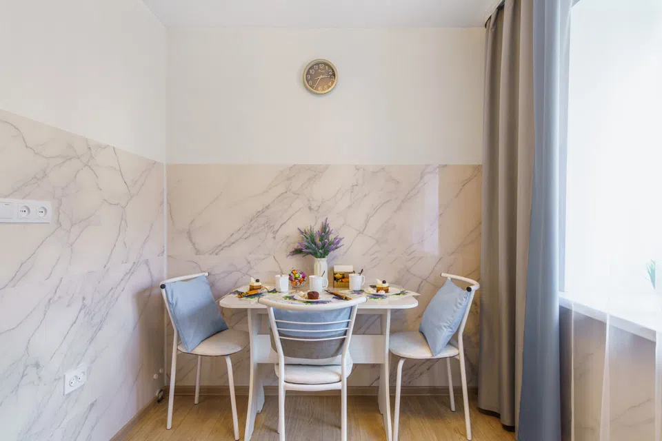 2-к. квартира, 42 м, 1-5 эт., 3 кровати