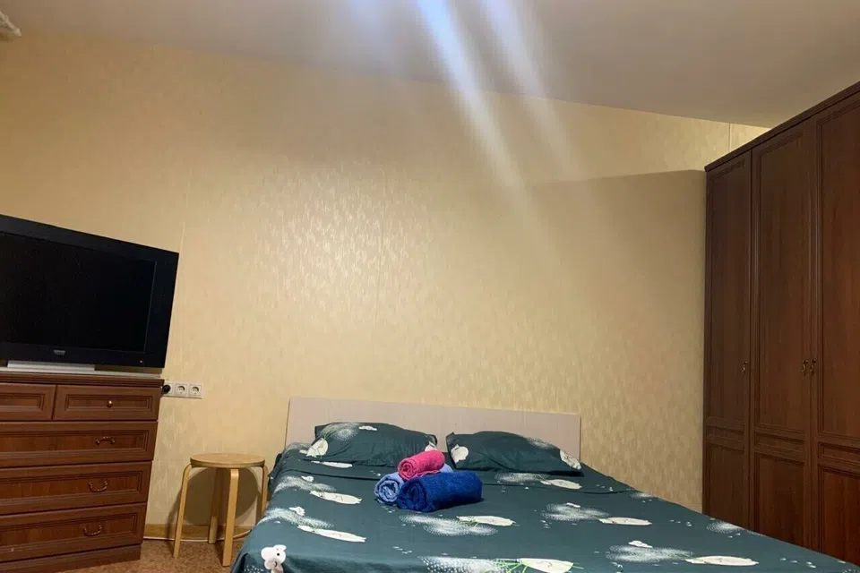 Квартира на Инициативной 13