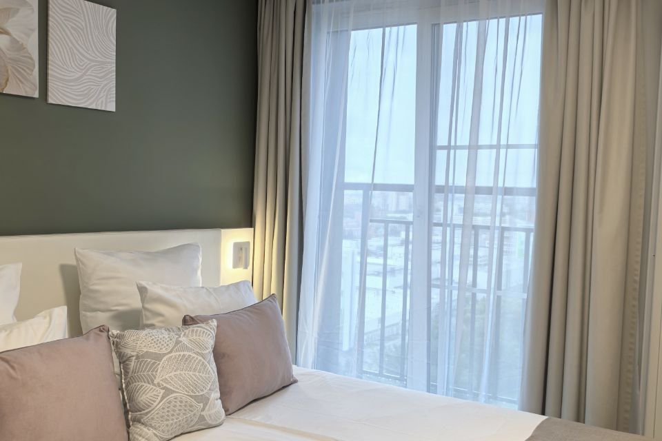 EUPHORIA aparts ул.Салова д.61