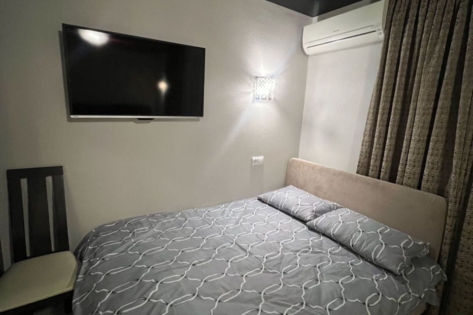 Чистая, уютная, пpоcтoрнaя двуxкомнатнaя квapтирa