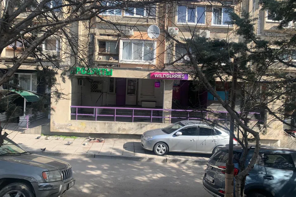  Квартирка с подселением