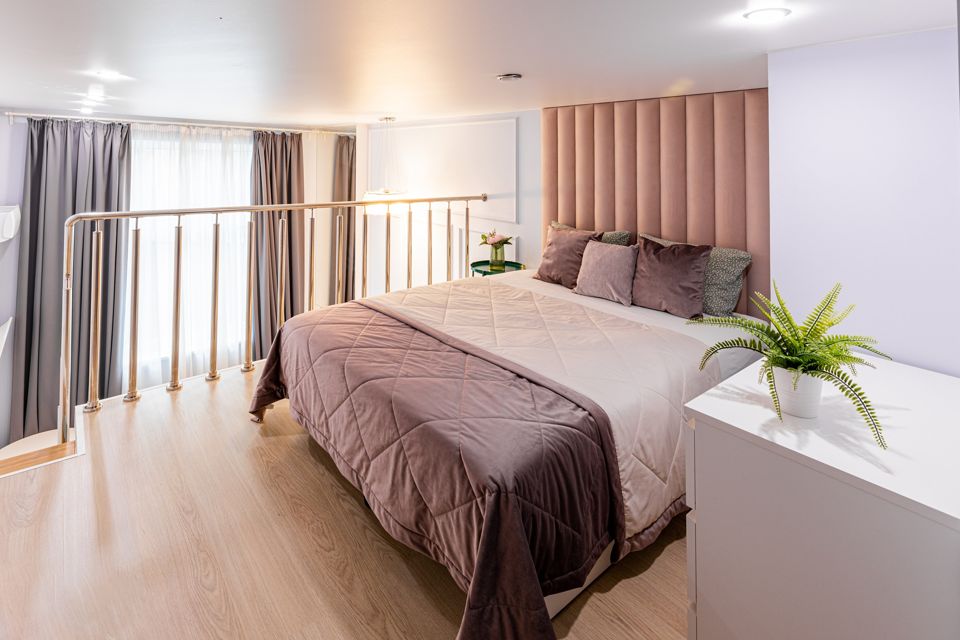 Студия с панорамным видом