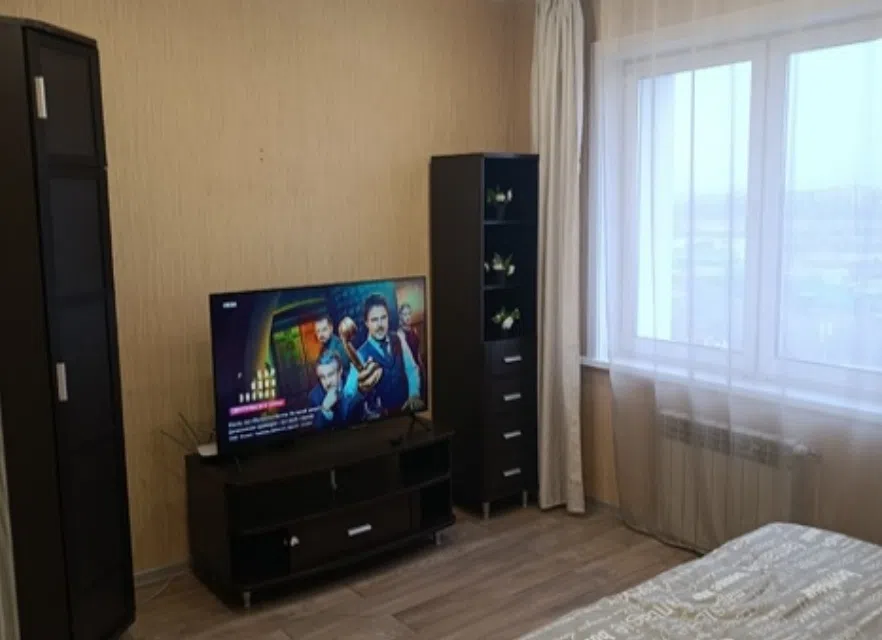 Уютная квартира возле МНТК
