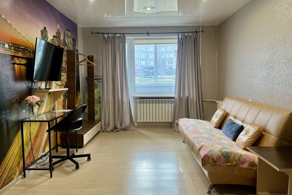 Однокомнатная люкс класса в районе ДК Металлургов