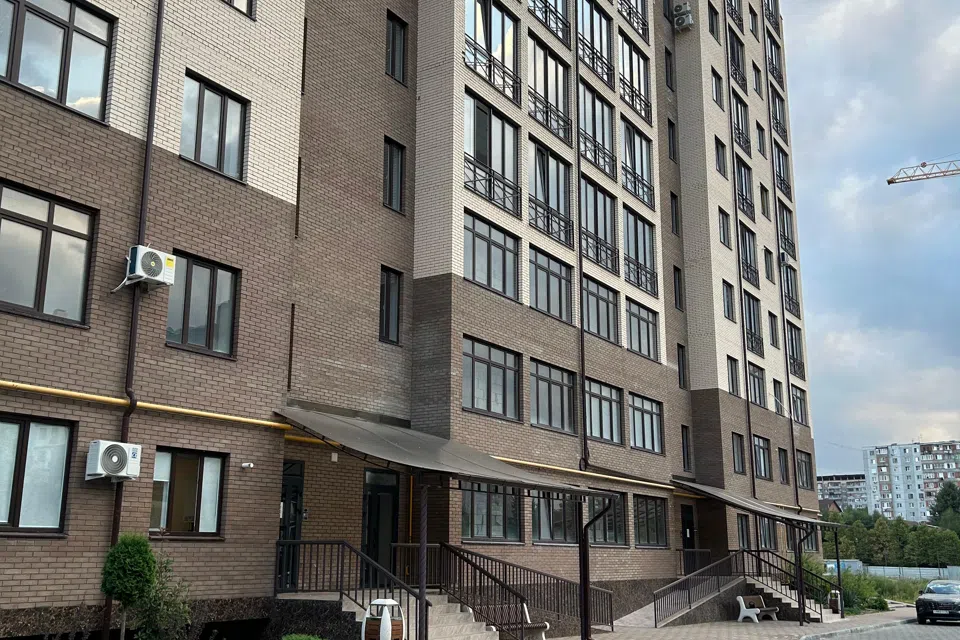 Уютная, новая квартира, рядом с набережной Терека. 