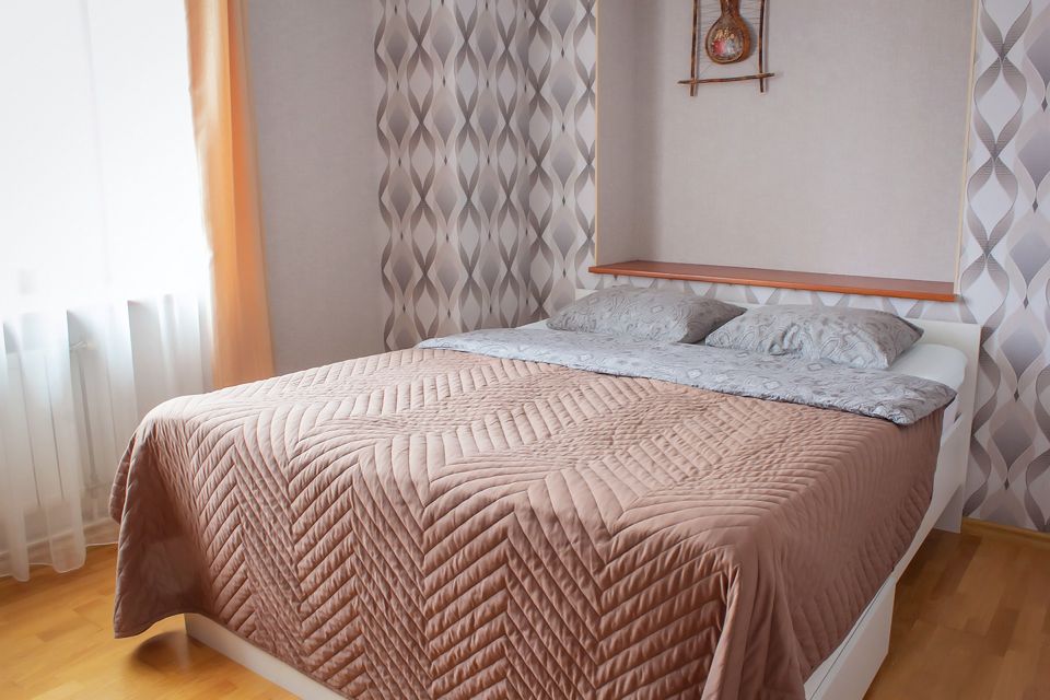 Просторная 1-комнатная квартира рядом с Алмазова