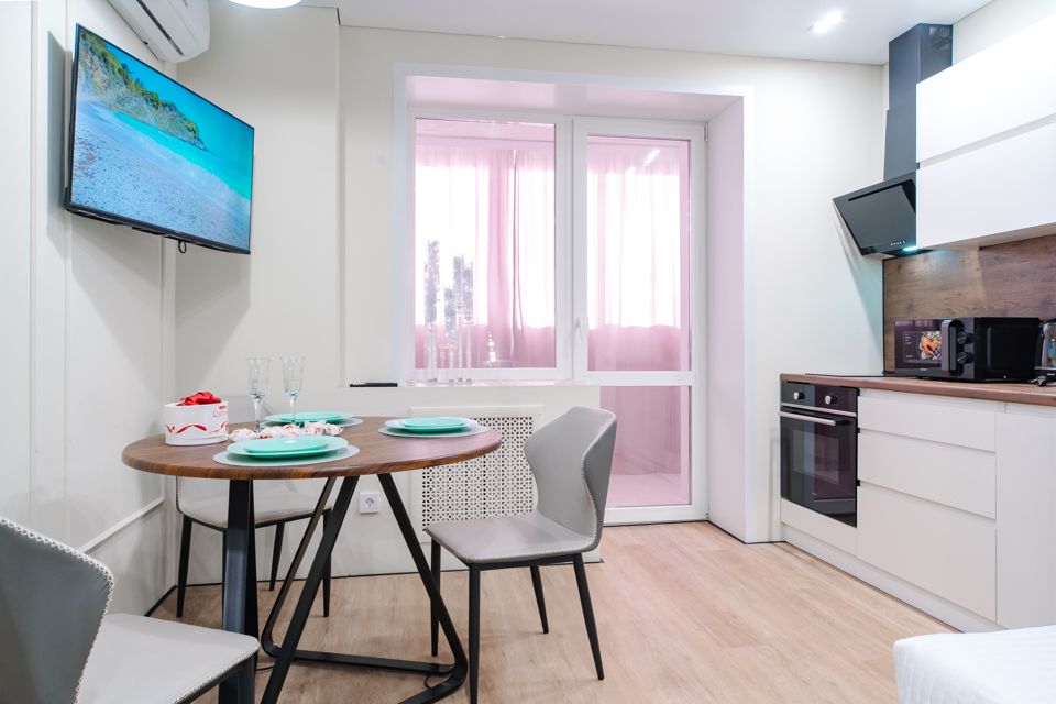 Уютная квартира в новом доме. Заселение до 23-00